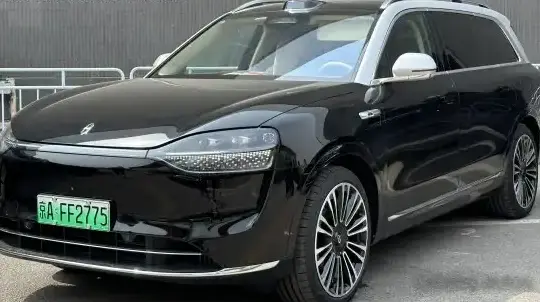 2024 AITO M9 - Photo 1