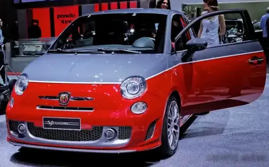 2012 Abarth 595 - Photo 1