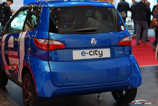 2018 Aixam eAIXAM COMPACT - Photo 1