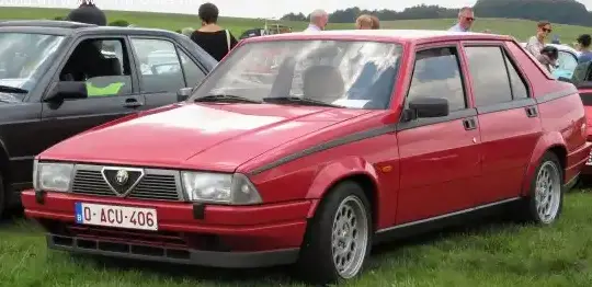 1985 Alfa Romeo 75 (162 B) - Photo 1