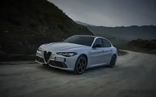 2023 Alfa Romeo Giulia (952, facelift 2022) - Photo 1