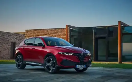 2026 Alfa Romeo Tonale (facelift 2025) - Photo 1