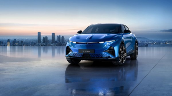 2026 Alpine A390 - Photo 1