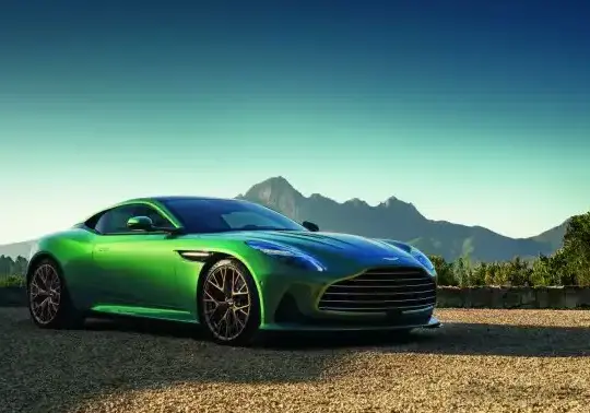 2024 Aston Martin DB12 - Photo 1
