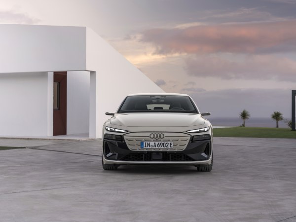 2025 Audi A6 Sportback e-tron (GH) - Photo 1