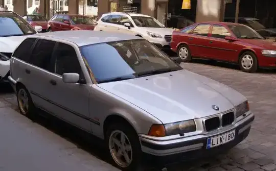1994 BMW 3 Series Touring (E36) - Photo 1