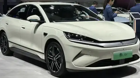 2024 BYD Qin L - Photo 1