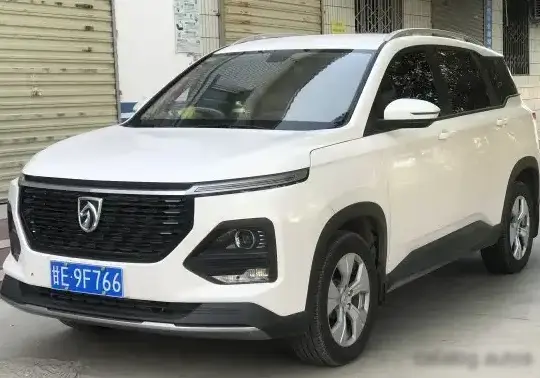 2020 Baojun 530 (facelift 2019) - Photo 1
