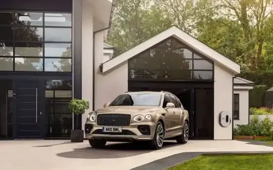 2021 Bentley Bentayga (facelift 2020) - Photo 1