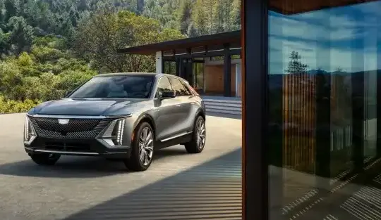 2023 Cadillac LYRIQ - Photo 1