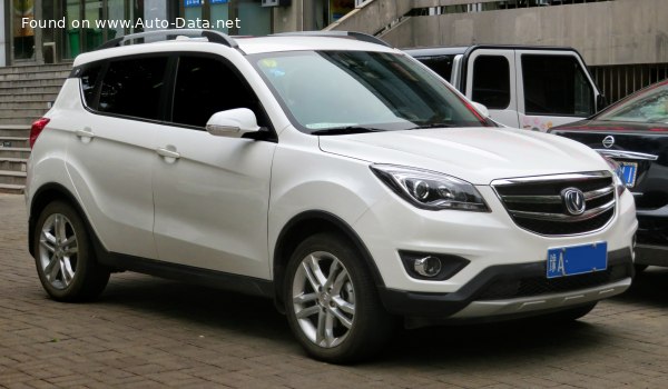 2017 ChangAn CS35 (facelift 2017) - Photo 1