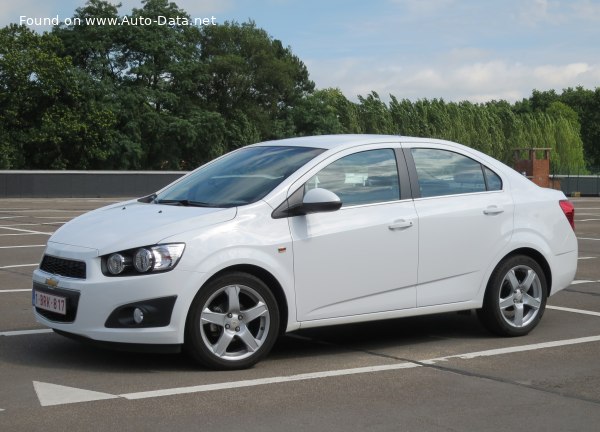 2012 Chevrolet Aveo II Sedan - Photo 1
