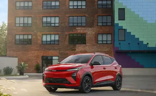 2027 Chevrolet Bolt EV II - Photo 1