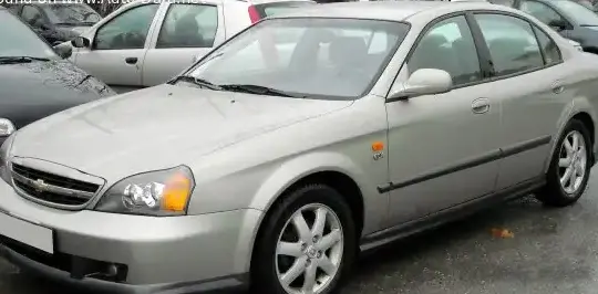 2004 Chevrolet Evanda - Photo 1
