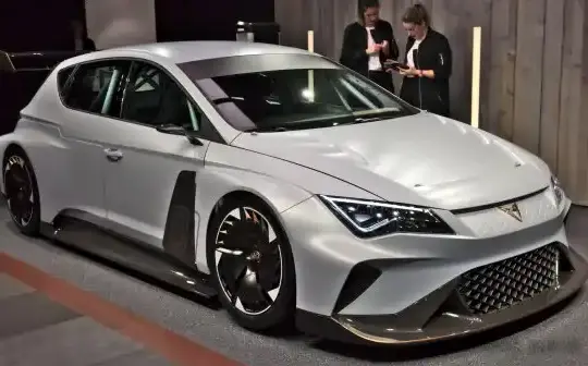 2019 Cupra TCR - Photo 1