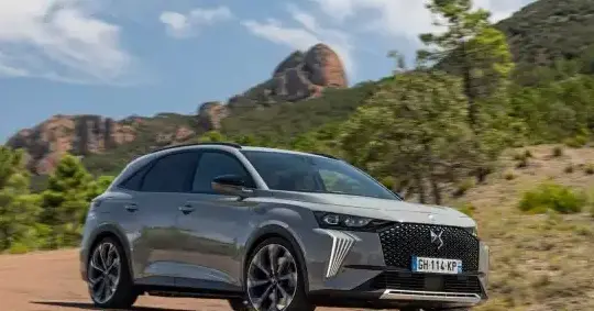 2022 DS 7 (facelift 2022) - Photo 1