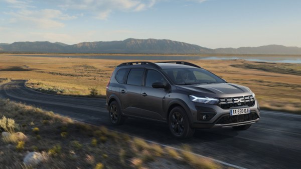 2023 Dacia Jogger (facelift 2022) - Photo 1