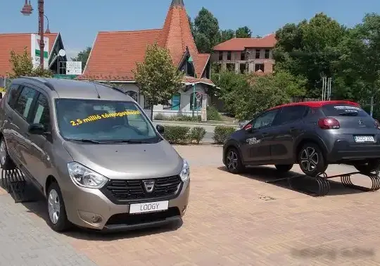 2017 Dacia Lodgy (facelift 2017) - Photo 1