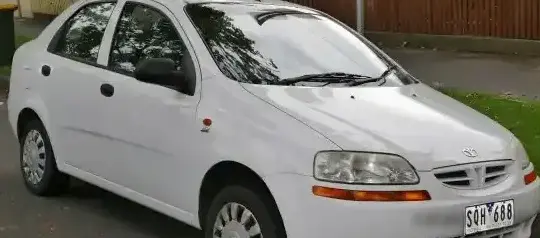 2002 Daewoo Kalos Sedan - Photo 1
