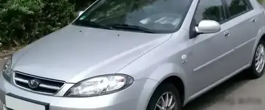 2002 Daewoo Lacetti - Photo 1