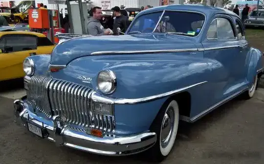 1946 DeSoto Custom Club Coupe - Photo 1