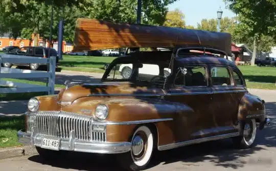 1946 DeSoto Custom Suburban - Photo 1