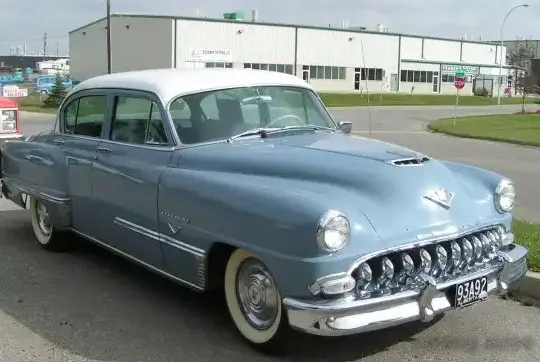 1953 DeSoto Firedome Four-Door Sedan (facelift 1953) - Photo 1