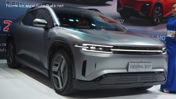 2025 Deepal E07 - Photo 1