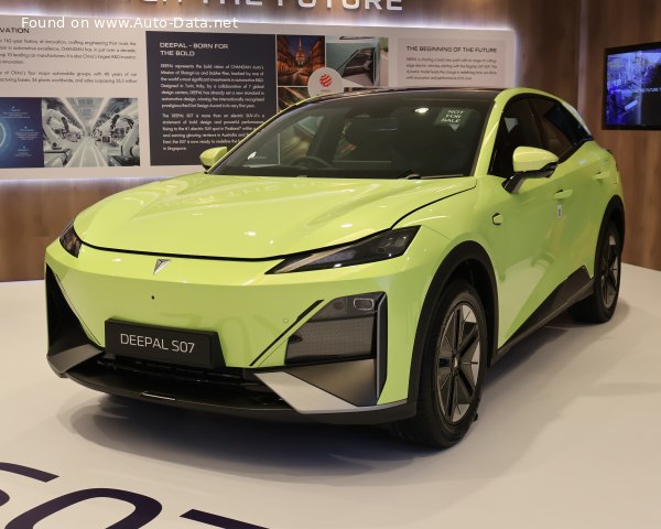 2024 Deepal S07 (facelift 2024) - Photo 1