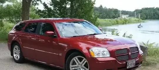 2005 Dodge Magnum - Photo 1