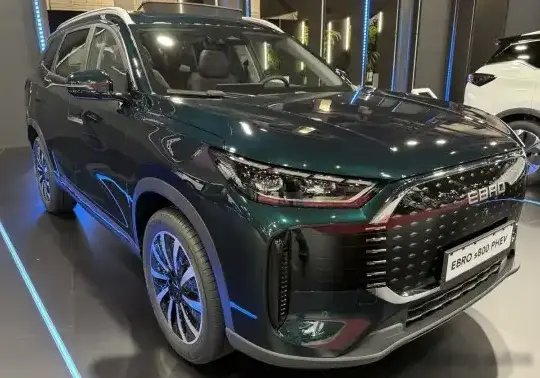 2025 EBRO s800 - Photo 1