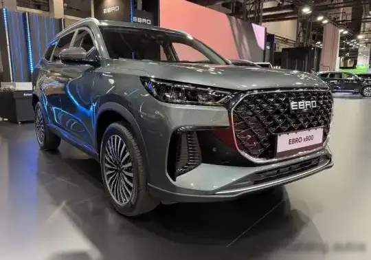 2025 EBRO s800 - Photo 1