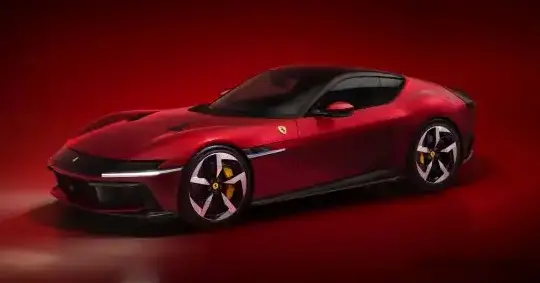 2024 Ferrari 12Cilindri - Photo 1