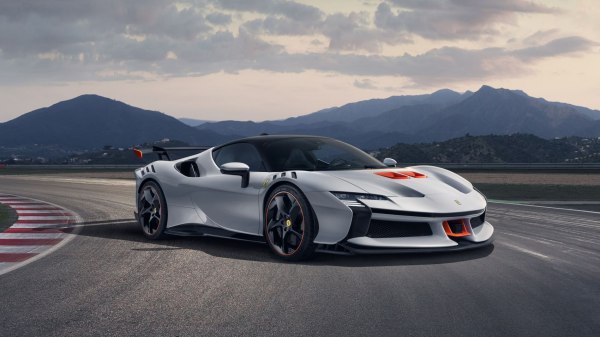 2023 Ferrari SF90 XX Stradale - Photo 1