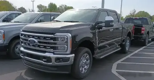 2023 Ford F-350 Super Duty V Crew Cab Short box - Photo 1