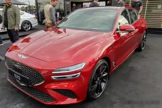 2021 Genesis G70 (facelift 2020) - Photo 1