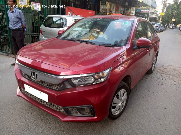 2018 Honda Amaze II - Photo 1