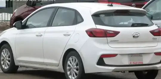 2018 Hyundai Accent V Hatchback - Photo 1