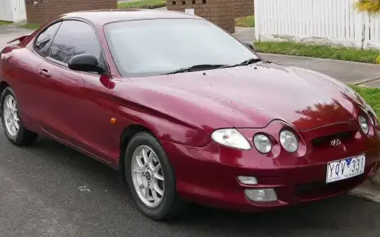 1999 Hyundai Coupe I (RD2, facelift 1999) - Photo 1