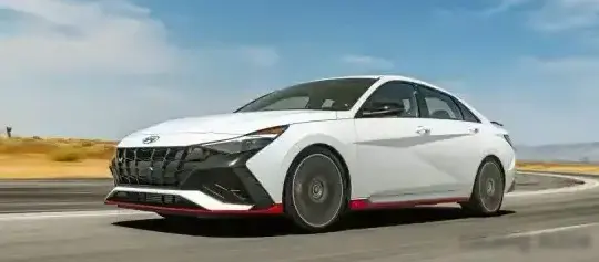 2021 Hyundai Elantra VII (CN7) - Photo 1