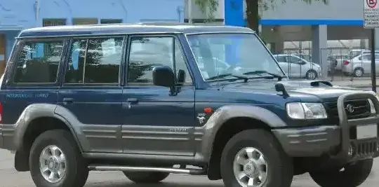 1999 Hyundai Galloper II - Photo 1