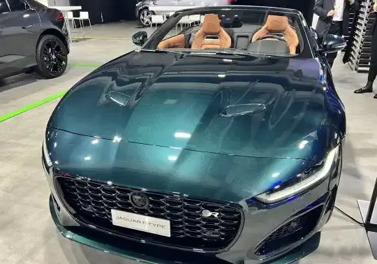 2021 Jaguar F-type Convertible (facelift 2020) - Photo 1