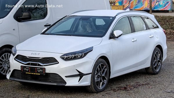 2022 Kia Ceed III Sportswagon (facelift 2021) - Photo 1