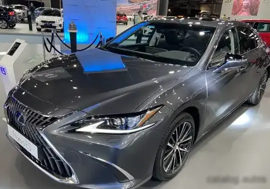 2022 Lexus ES VII (XZ10, facelift 2021) - Photo 1