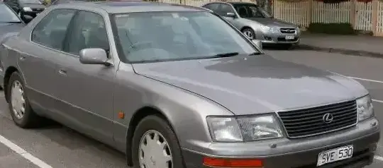 1995 Lexus LS II - Photo 1