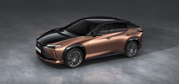 2023 Lexus RZ - Photo 1