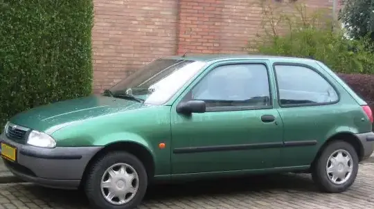 1996 Mazda 121 III (JASM,JBSM) - Photo 1