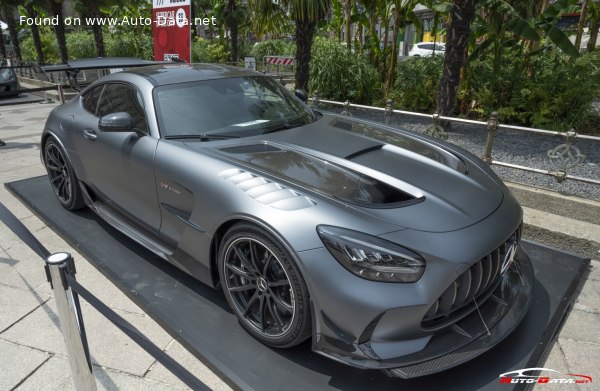 2017 Mercedes-Benz AMG GT (C190, facelift 2017) - Photo 1