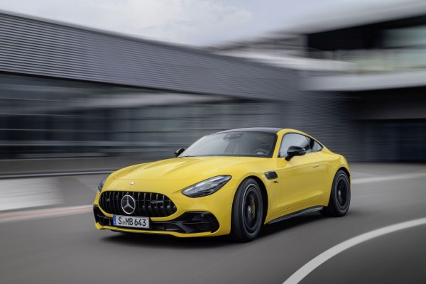 2024 Mercedes-Benz AMG GT (C192) - Photo 1