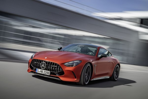 2024 Mercedes-Benz AMG GT (C192) - Photo 1
